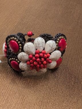 Boho Floral Beaded Cuff Bracelet in White and Red